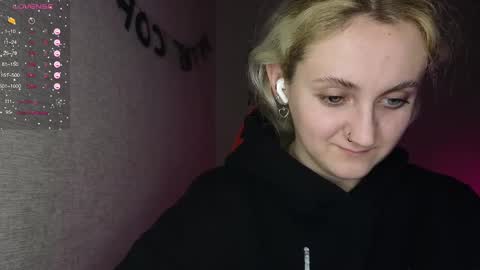 Snapshot of frosty_blueberries4 chatting on 02.13.25 ANA online show from 02.13.25