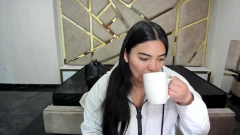 Frreya  online show from 11.10.25