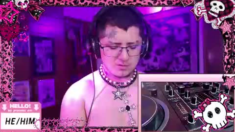 Kevin online show from 06.12.26