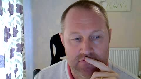 Fuck Buddy UK online show from 06.12.26