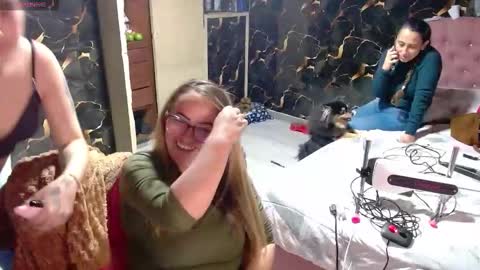 fuck_me_baby17 online show from 03.20.26