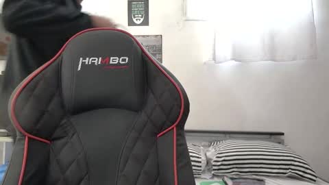 Snapshot of fuck_your_whore chatting on 01.17.26 fuck_your_whore online show from 01.17.26