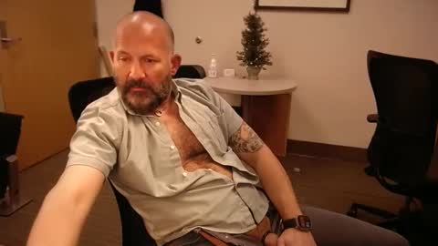 fuckadilf online show from 12.18.24