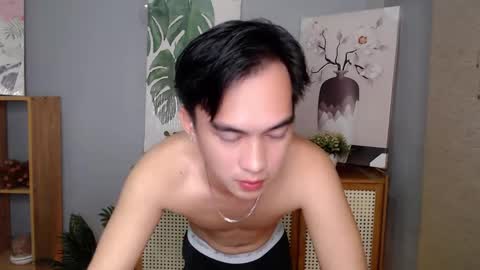   online show from 03.12.25