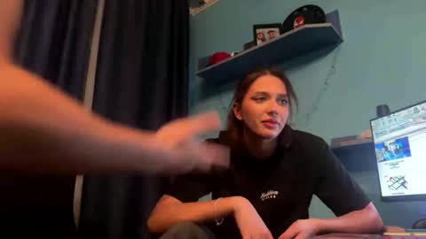 Snapshot of fuckcuple2 chatting on 11.15.25 fuckcuple2 online show from 11.15.25