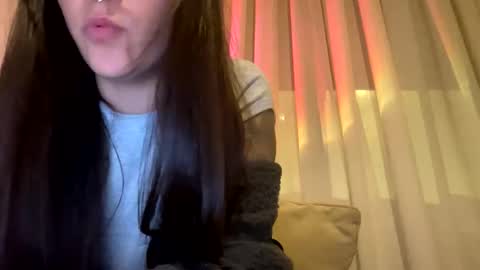 Snapshot of fuckers6999 chatting on 03.29.26 Marc y Aylen online show from 03.29.26