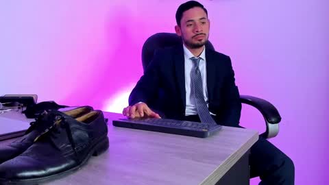SERGIO THE SEX LAWYER online show from 12.14.24