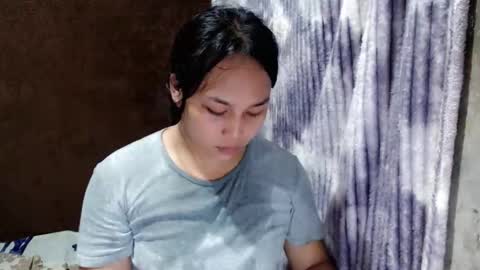 ITS ME CRYSTAL online show from 04.27.26