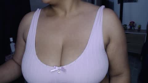 Mia and Gary  online show from 10.05.25