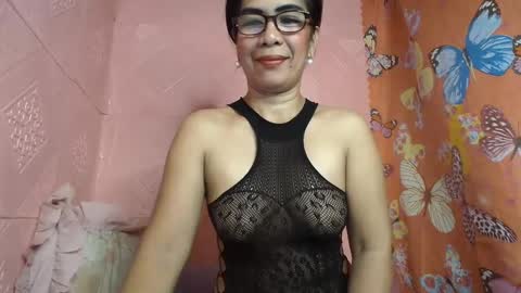 Snapshot of fuckinghairy49 chatting on 01.23.25 mariposa online show from 01.23.25