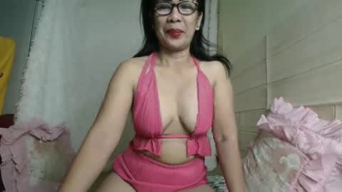 Snapshot of fuckinghairy49 chatting on 04.14.26 mariposa online show from 04.14.26
