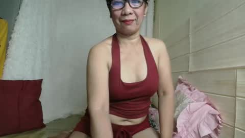 Snapshot of fuckinghairy49 chatting on 04.15.26 mariposa online show from 04.15.26