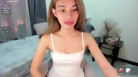 Snapshot of fuckingsexy143 chatting on 12.21.25 fuckingsexy143 online show from 12.21.25