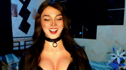 MISS IVANA online show from 06.17.26