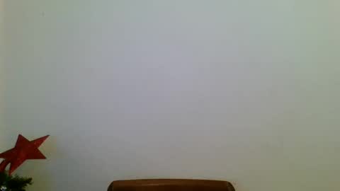 Snapshot of fuckmales chatting on 12.18.25 fuckmales online show from 12.18.25