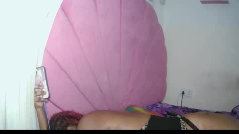 Snapshot of fuckmehot4 chatting on 11.11.25 fuckmehot4 online show from 11.11.25