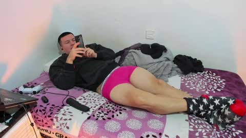 Snapshot of fuckynations chatting on 01.04.25 Fuckdirtymen online show from 01.04.25