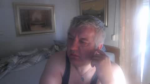 fukingcrazy online show from 04.30.26