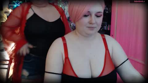 Snapshot of fukushi_ryo chatting on 12.18.25 fukushi_ryo online show from 12.18.25