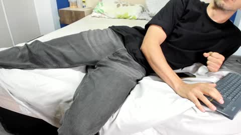 Snapshot of funcouple1985 chatting on 12.28.24 Sammygirl tommy guy friends with benefits online show from 12.28.24