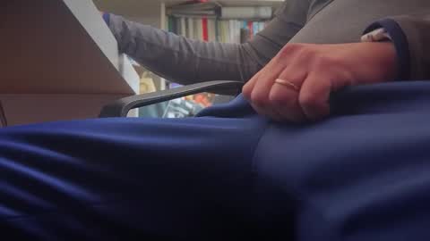 funcouple20211 online show from 03.11.25