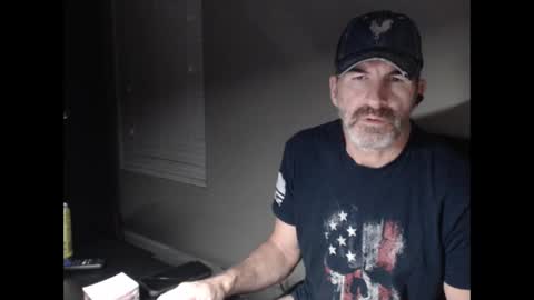 funfitmalelv2 online show from 01.08.25