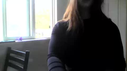 Linnys Palace online show from 10.11.25