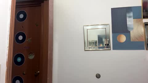 Linnys Palace online show from 12.01.25