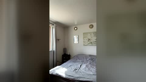 Linnys Palace online show from 03.12.26