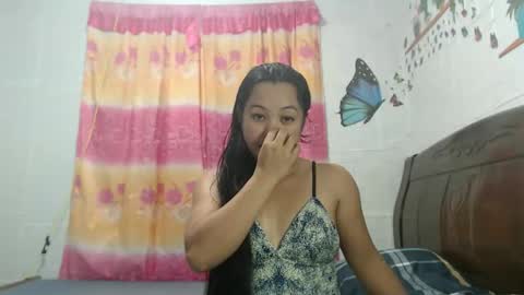 Snapshot of funluvnpinay4u chatting on 09.23.25 MAE online show from 09.23.25