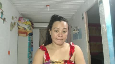 Snapshot of funluvnpinay4u chatting on 10.08.25 MAE online show from 10.08.25