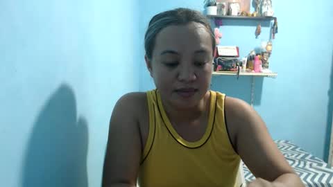 Snapshot of funluvnpinay4u chatting on 05.19.26 MAE online show from 05.19.26