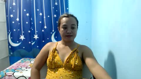 Snapshot of funluvnpinay4u chatting on 05.21.26 MAE online show from 05.21.26