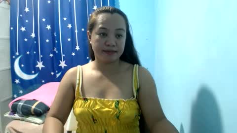 Snapshot of funluvnpinay4u chatting on 05.23.26 MAE online show from 05.23.26