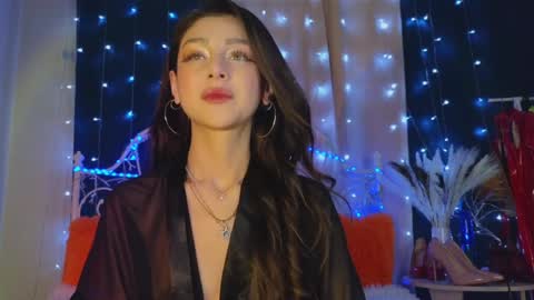 Tiffany online show from 02.05.25