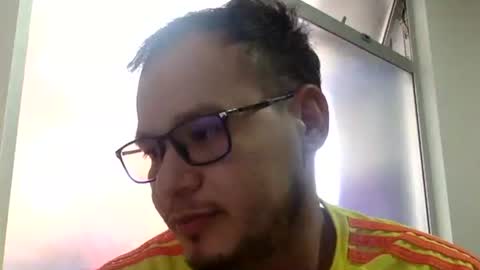 Snapshot of funnyboys18 chatting on 09.09.25 Zanty online show from 09.09.25