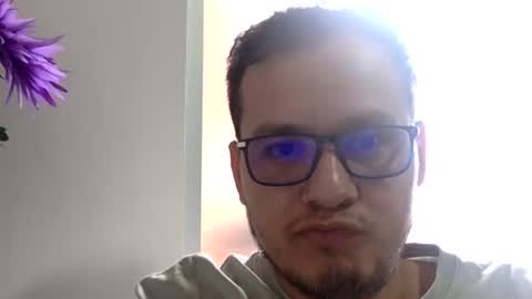 Snapshot of funnyboys18 chatting on 11.11.25 Zanty online show from 11.11.25