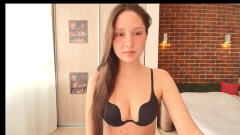 Snapshot of funnybunny3579 chatting on 02.22.26 JENNY online show from 02.22.26