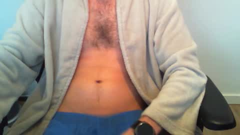 YWhiteNiceMan online show from 12.03.25