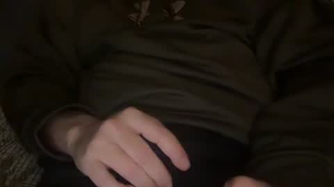 Snapshot of futuro_marido chatting on 11.17.25 Futuro Marido online show from 11.17.25