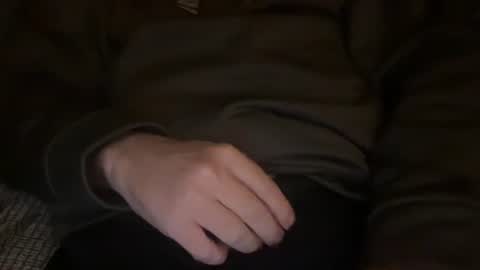 Snapshot of futuro_marido chatting on 11.18.25 Futuro Marido online show from 11.18.25