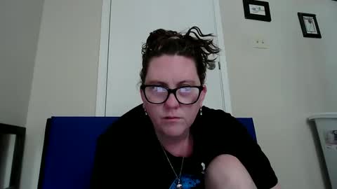 fuzzypeaches87 online show from 06.08.26