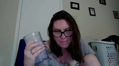 fuzzypeaches87 online show from 06.11.26