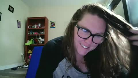 fuzzypeaches87 online show from 06.25.26