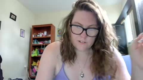 fuzzypeaches87 online show from 06.27.26