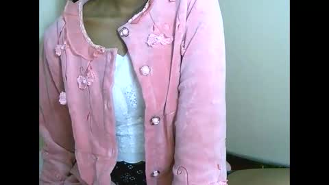 Snapshot of fyah1027 chatting on 10.21.25 fyah1027 online show from 10.21.25