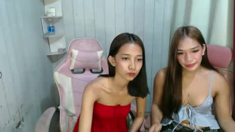 Snapshot of fyangsmith chatting on 10.18.25 fyangsmith online show from 10.18.25