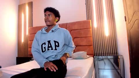 fykmor online show from 10.22.25