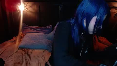 Snapshot of fyreandfox_ chatting on 08.01.26 FIRE AND FOX online show from 08.01.26