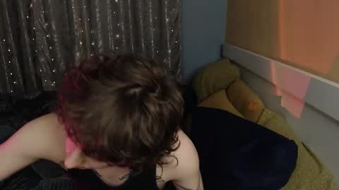 Ian online show from 12.15.25